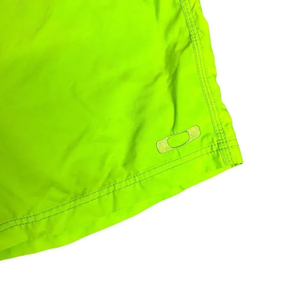 Oakley Men's Board Shorts Size 36 Neon Lime Bermuda Casual‎